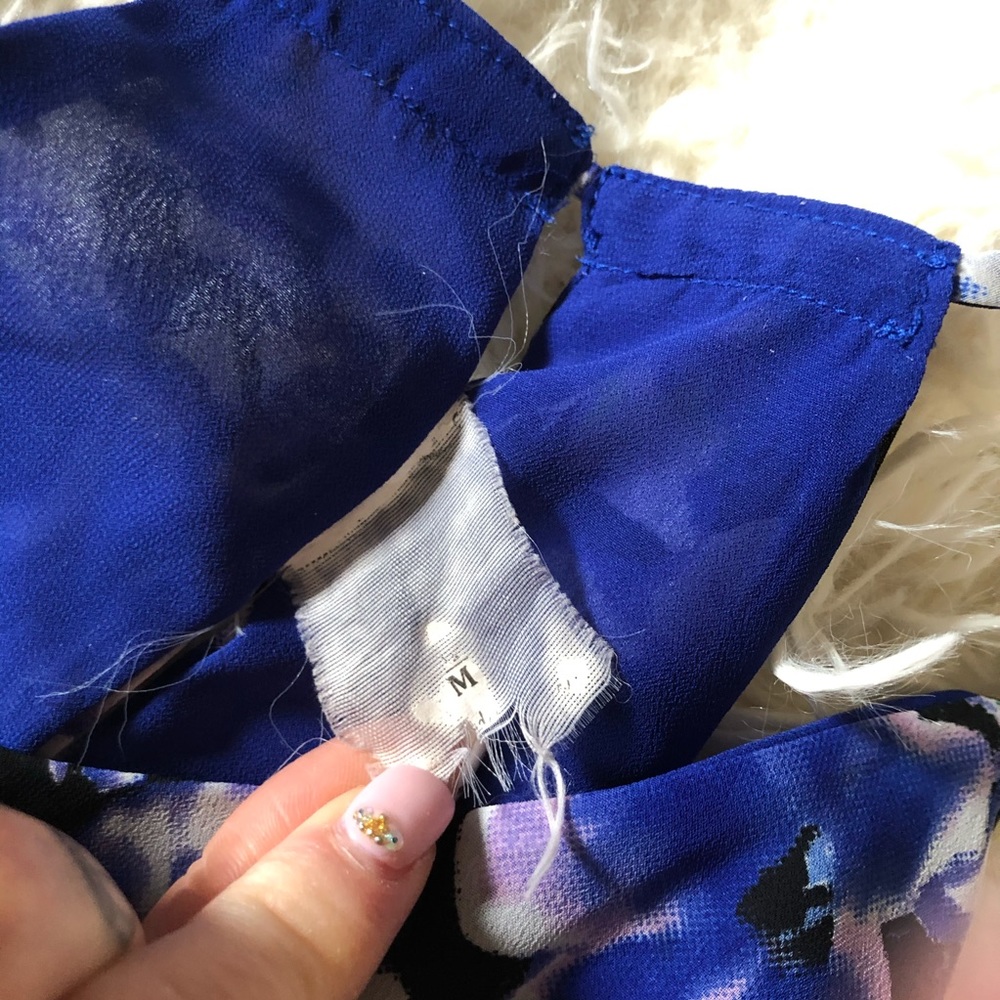 Blouse - Picture 4 of 4